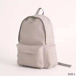「無印良品」の撥水リュック　￥3990