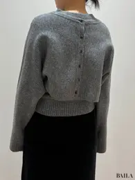 GU「パフニット2ピースカーディガン」