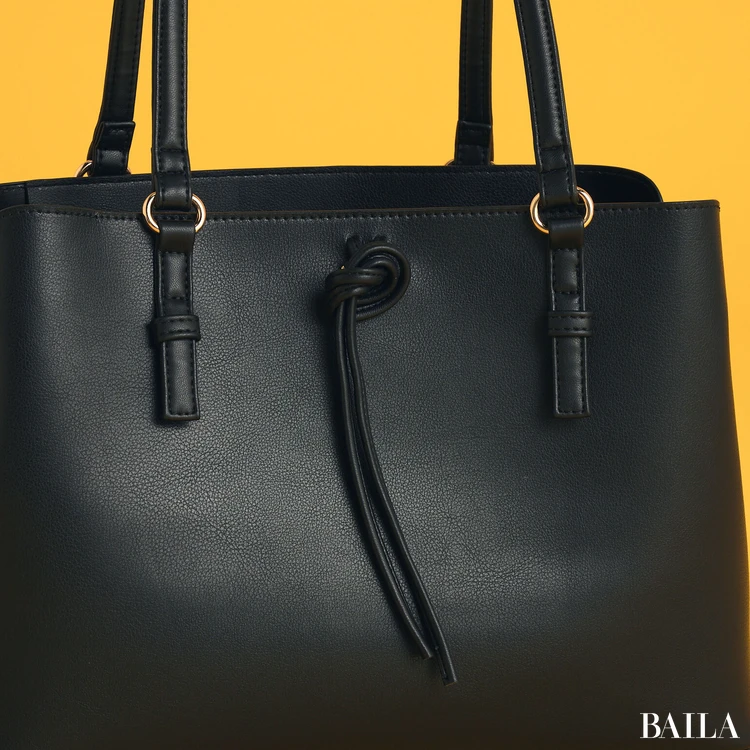 スーツスクエア トートバッグ 飾り