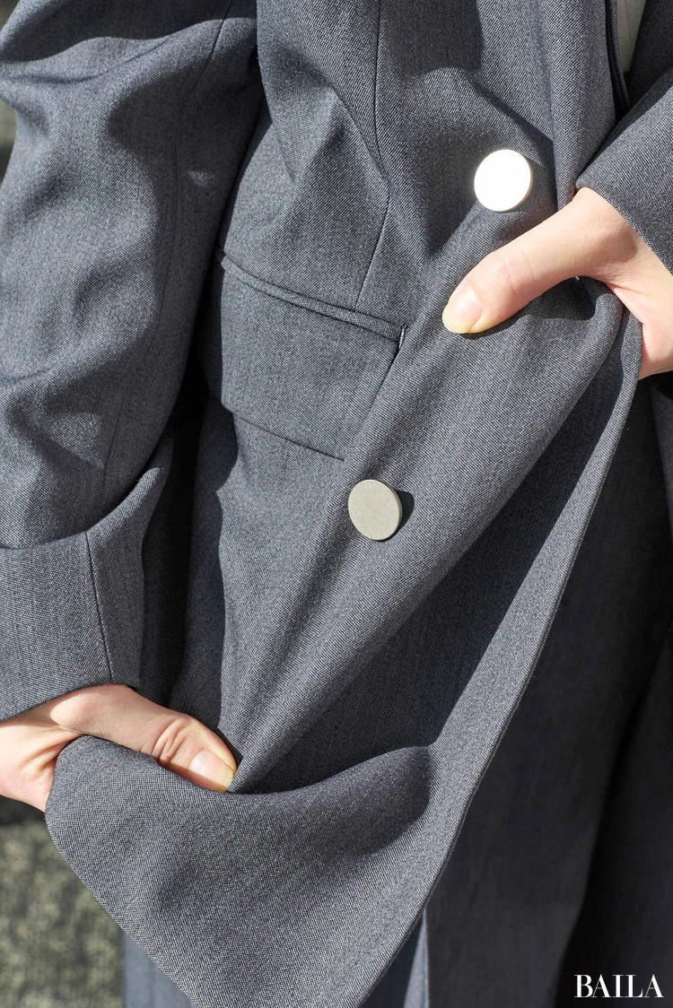 素材感のアップ画像　伸縮性