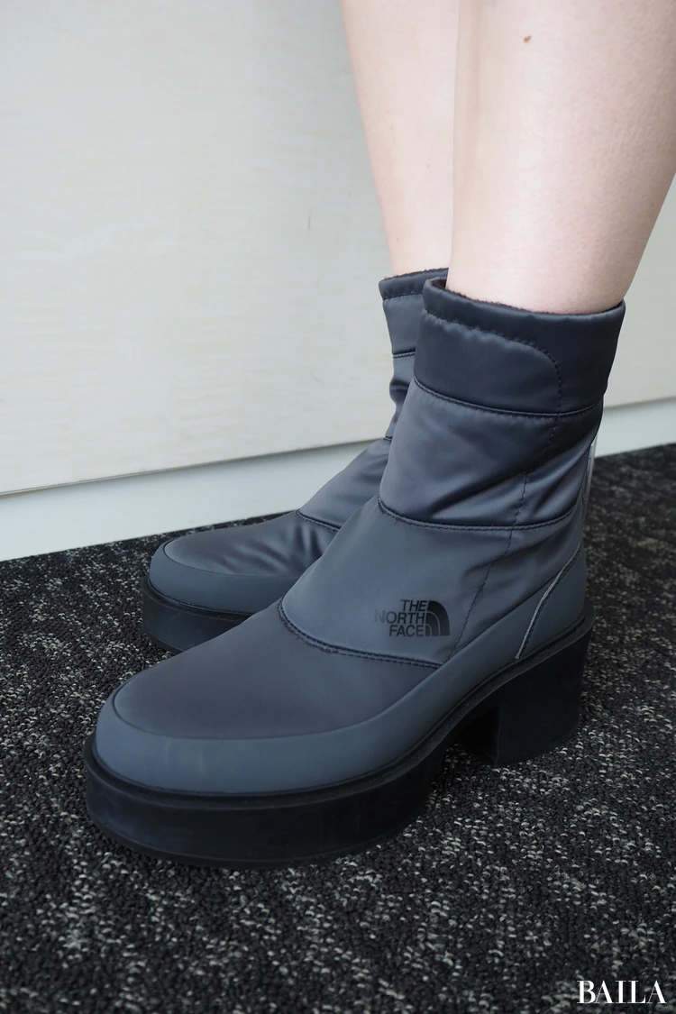 THE NORTH FACE「カルミア ヌプシ ブーツ ウォータープルーフ」¥26400 アスファルトグレー×TNFブラック サイズ6 24.0cm 162cm 歩きやすさ 履き心地