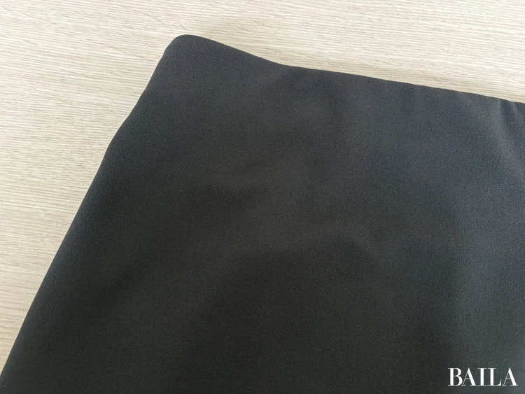 色み：ブラックは着回し力が圧倒的