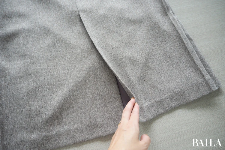 青山商事　スーツスクエア　CHANTOWA サイドタックスカート　￥13090　ベージュ　サイズ38　スリット