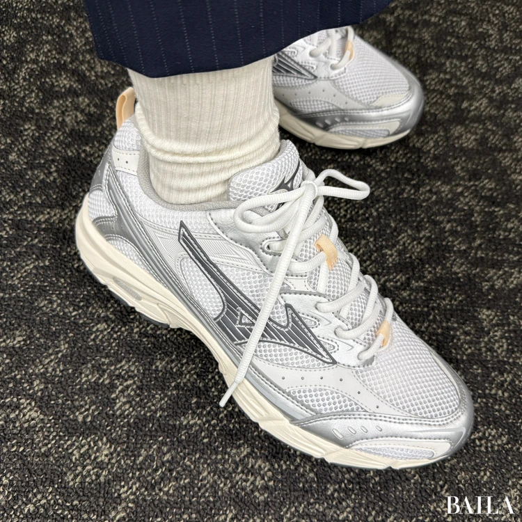 ミズノ　MXR　履いた様子