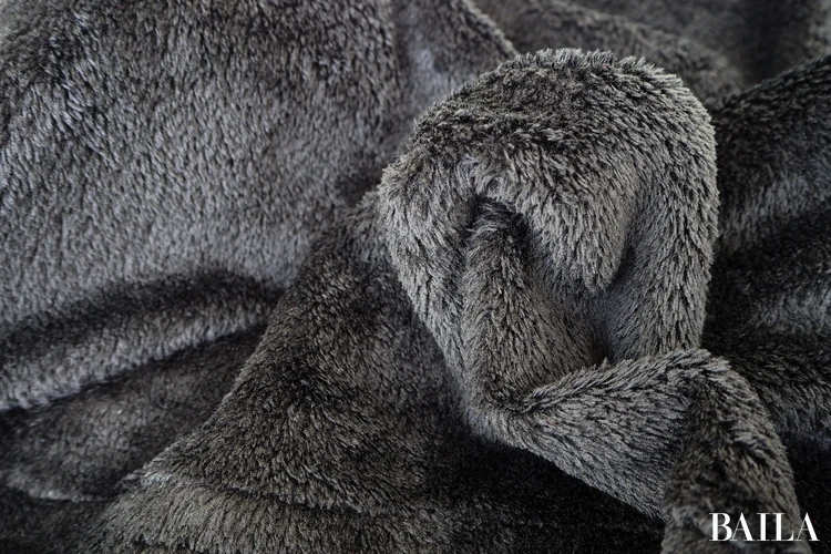 THE NORTH FACE「ショート バーサ ロフト ジャケット」¥37400 ブラック Lサイズ 162cm 素材感