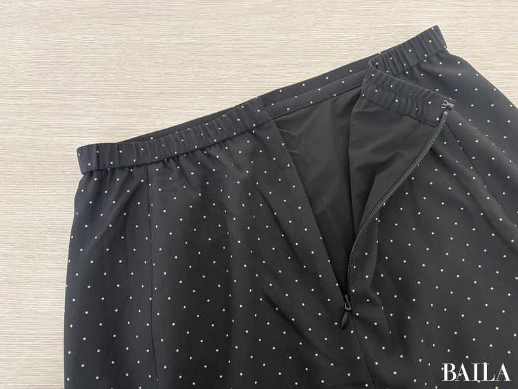 ゴムウエストとファスナー