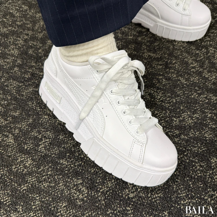 PUMA（プーマ）　メイズ ウェッジ　履いた様子