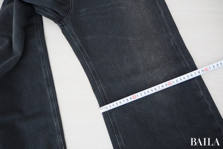 膝上の幅:約28cm