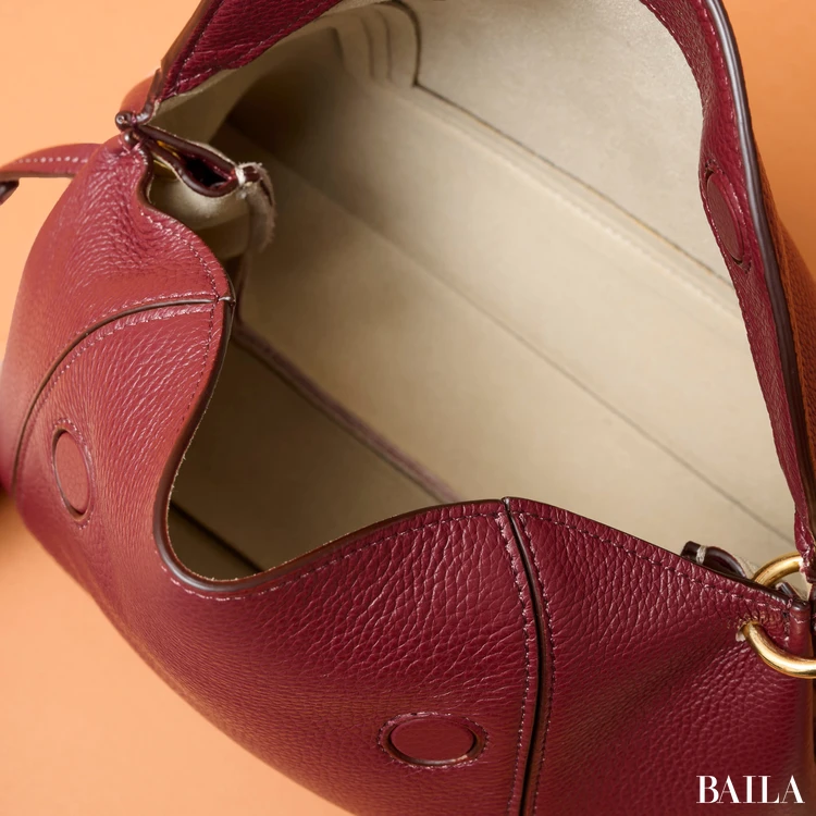 ワンドラー　ペネロペ スラウチバッグ　内側