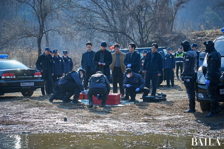 ナインパズル:事件現場の場面写真