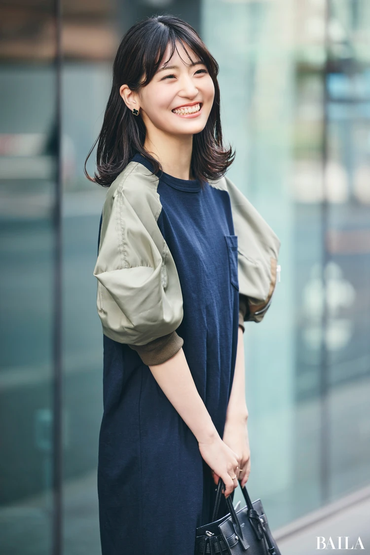 スーパーバイラーズ中島綾菜さんの仕事服 トップ