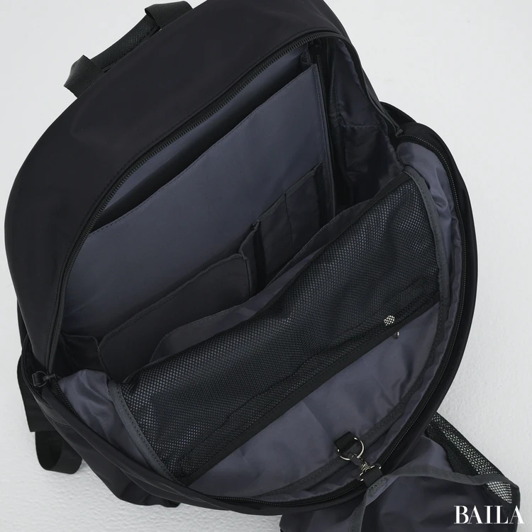 洋服の青山　リュック　内側