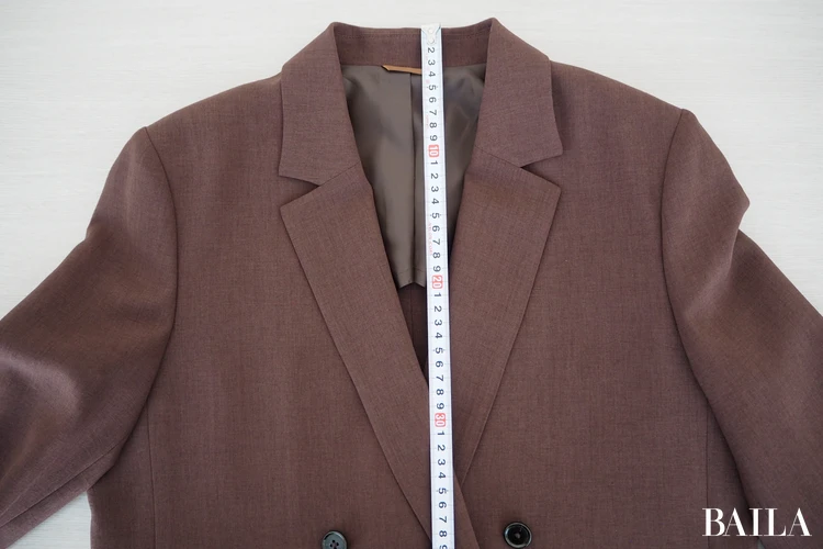 襟の開き:約28cm