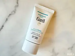 潤浸保湿　UVエッセンス