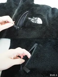 THE NORTH FACE「ショート バーサ ロフト ジャケット」￥37400　ブラック　Lサイズ　162cm　ポケット