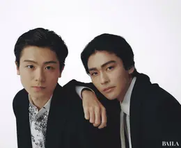 市川染五郎さんと市川團子さん　ジャケットスタイルの2ショット