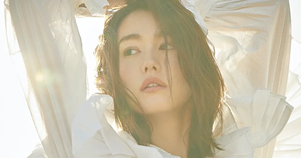 美玲図鑑できました！「30歳、大人になった桐谷美玲」｜＠BAILA