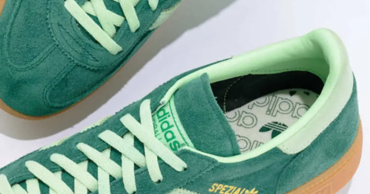 最新】春のカラースニーカー12選！ ピンク、イエロー、グリーン