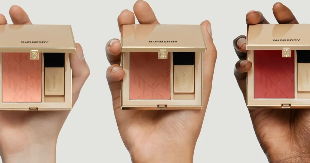 BURBERRY ブロッサムブラッシュNO9 チーク 2025年秋新作パウダーチーク】バーバリー アウトドア ブラッシュ