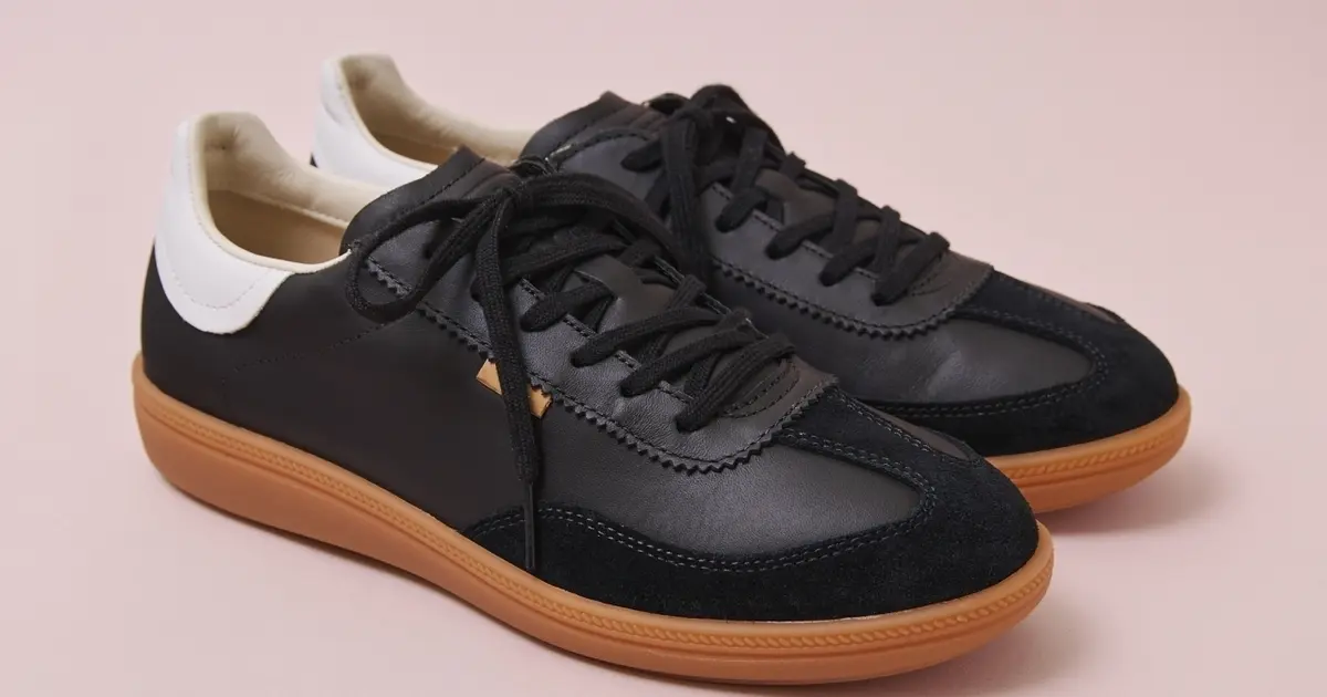 ECCO】上質レザースニーカーはまるで革靴のような佇まい！【きれいめ派