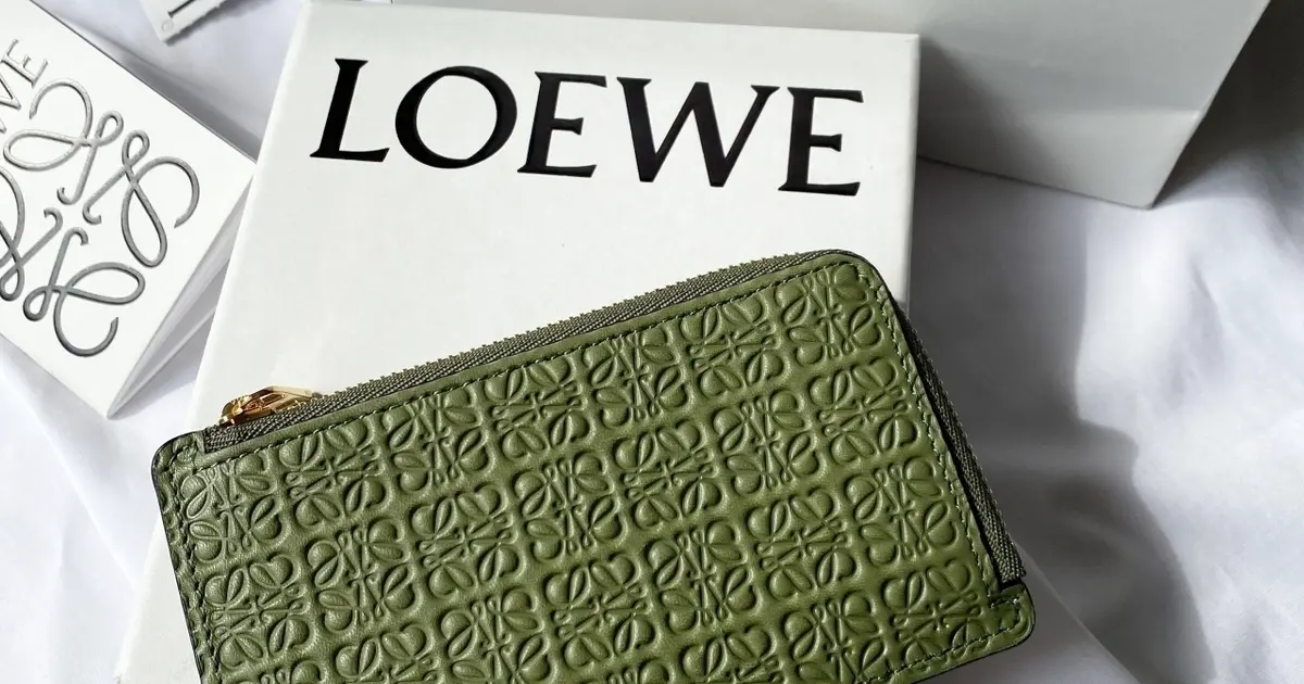 6abecad6-95b4-482d-951b-  