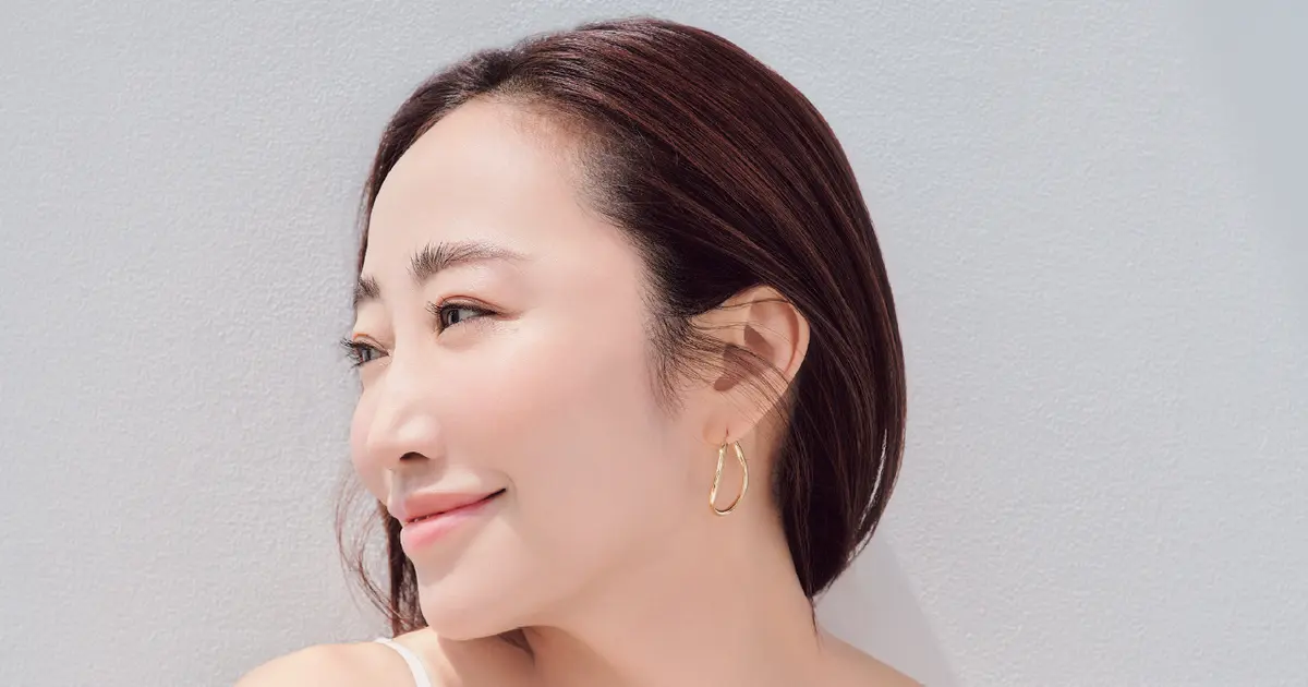 【神崎恵さんのスキンケア】ハリ肌を育てる美容液＆クリームおすすめ6選