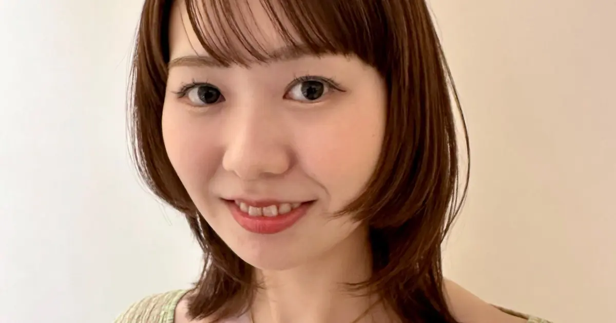 【ミディアム・30代～40代大人の髪型】冬の短めへア①可愛げウルフミディ