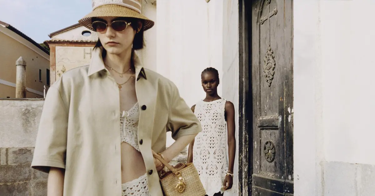 89869b32-4e39-4e20-a69e-