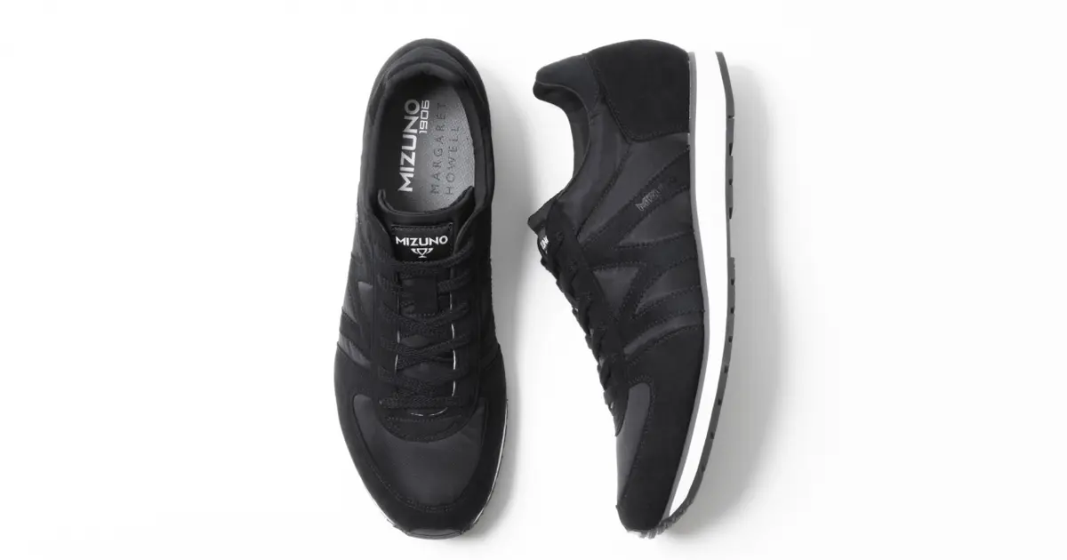 マーガレットハウエル　ミズノ　コラボスニーカー　27cm ミズノ》と《マーガレット・ハウエル》のコラボスニーカーで、正統派な