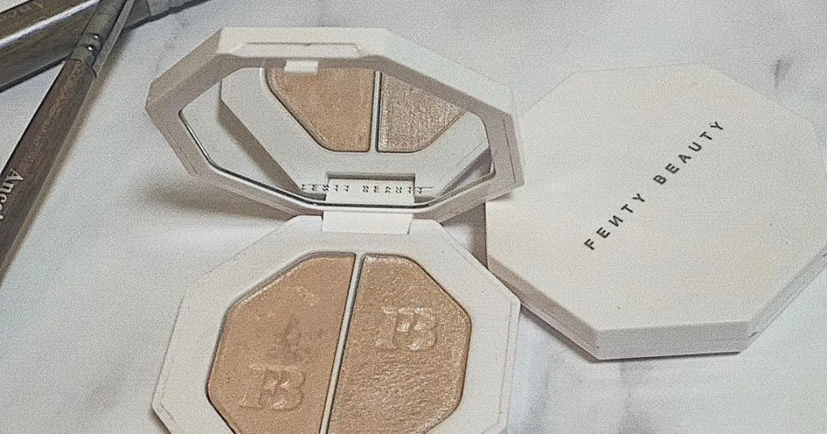 新品未使用品　Fenty Beauty Hiar リアーナ iFLYER: リアーナ、メイクライン『FENTY BEAUTY』をプロデュース