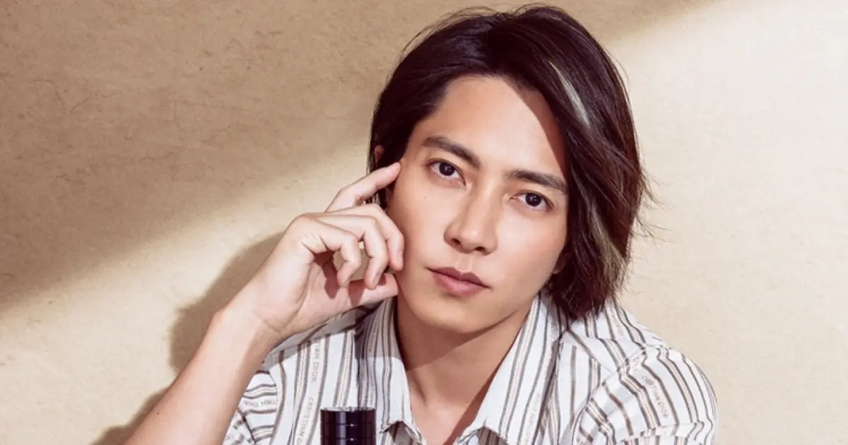 専用Dior ディオール エデンロック 香水&巾着ポーチ cocomi 山下智久 山下智久が誘う香り。「ディオール」から名門ホテルをイメージ