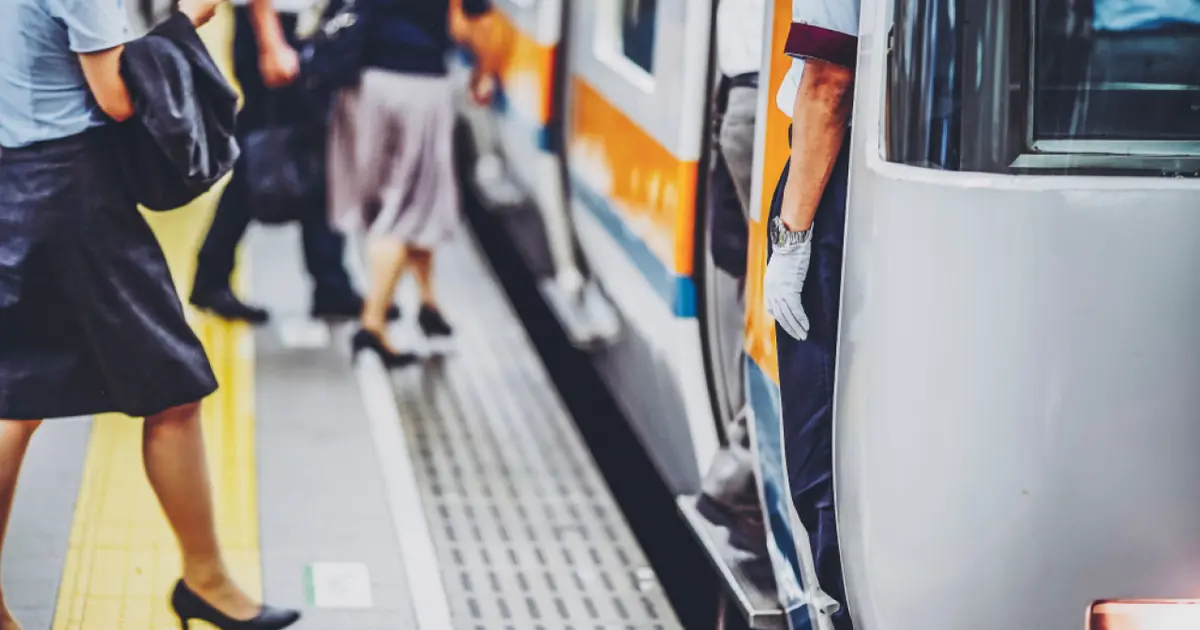しんどいのは５月病のせい？ 通勤にも出社にもうんざりです　【ナミコセンパイのオフィス相談室】｜＠BAILA