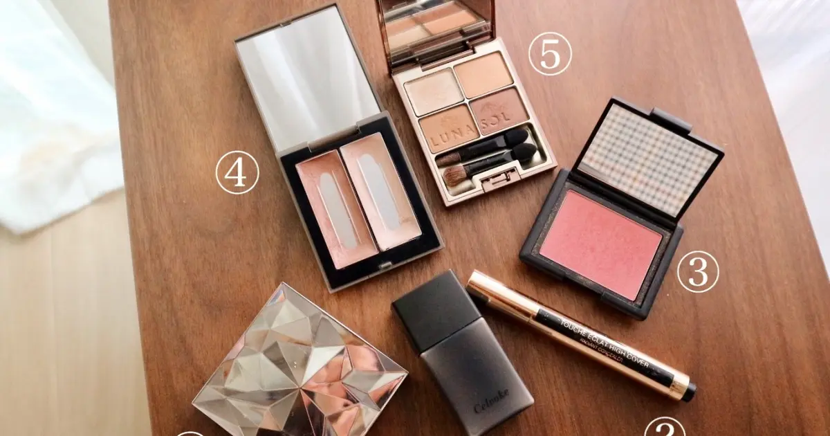 メイク術 ノーファンデ みんなに褒められるツヤ肌の作り方 Baila