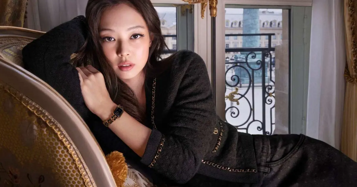 極美品ブラックピンクジェニ着用CHANEL 4093-B サングラス　y2k シャネル】BLACKPINKのジェニーが「プルミエール オリジナル