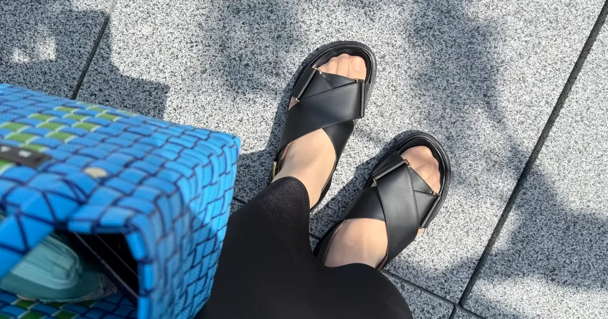 y*i様 MARNI カットデザインサンダル 私の本命サンダル♡パンツにもスカートにも合う【MARNI】フスベットの
