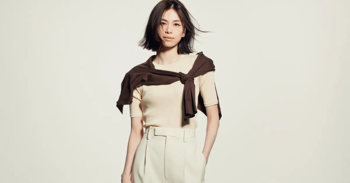 【BAILA掲載 一目でわかる上質感】AURALEE ワンタックスラック ブランドの真骨頂「オーラリー」のパンツは体がきれいに見える