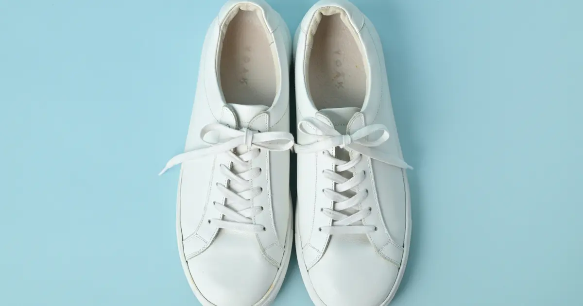 ヨーク スタンレー YOAK STANLEY 白 39 24.5〜25.0 ヨーク スタンレー YOAK STANLEY 白 39 24.5〜25.0 - メルカリ