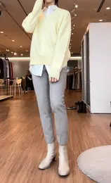 エクストラファインメリノウールミドルゲージVネックセーター セーター Vネック プラステ