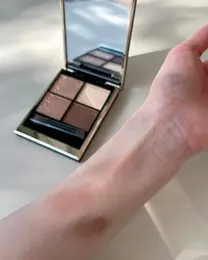 スック 「シグニチャー カラー アイズ 14」 レビュー