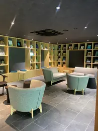 ライブラリーコーナー