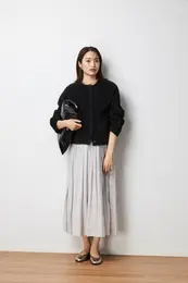 PLST　プラステ　ウィメンズ　クリエイティブ　ディレクター　村田　晴信　ハルノブ ムラタ　アップデート　秋　冬　新作　2025　New　PLST　New　Me　ラメフェザーヤーン　2WAY　カーディガン