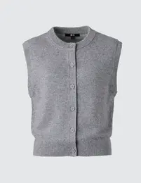 ユニクロ シー「カシミヤクルーネックショートベスト」ブツ