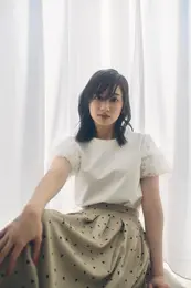 「TOCCA」と星風まどかさんのコラボ服　トップス