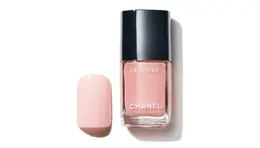 ヴェルニ 175 ￥5280／シャネル