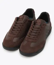 コロンビア　防水スニーカー　マッド