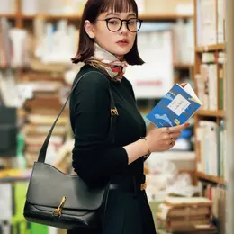 【フォトギャラリー】小説、エッセイなど働く女性へおすすめの本_1_18