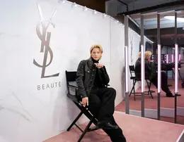 平野紫耀　イヴ・サンローラン