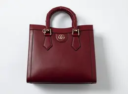 グッチのトートバッグ　グッチ ダイアナ
