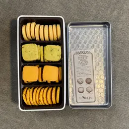 PETIT FOUR SALES（プティ・フール・サレ）