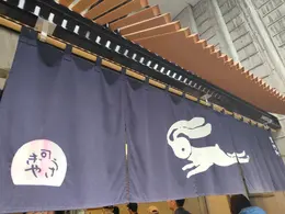 上野　うさぎや　どら焼き　店
